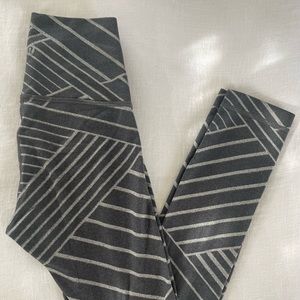 Lululemon leggings size 2